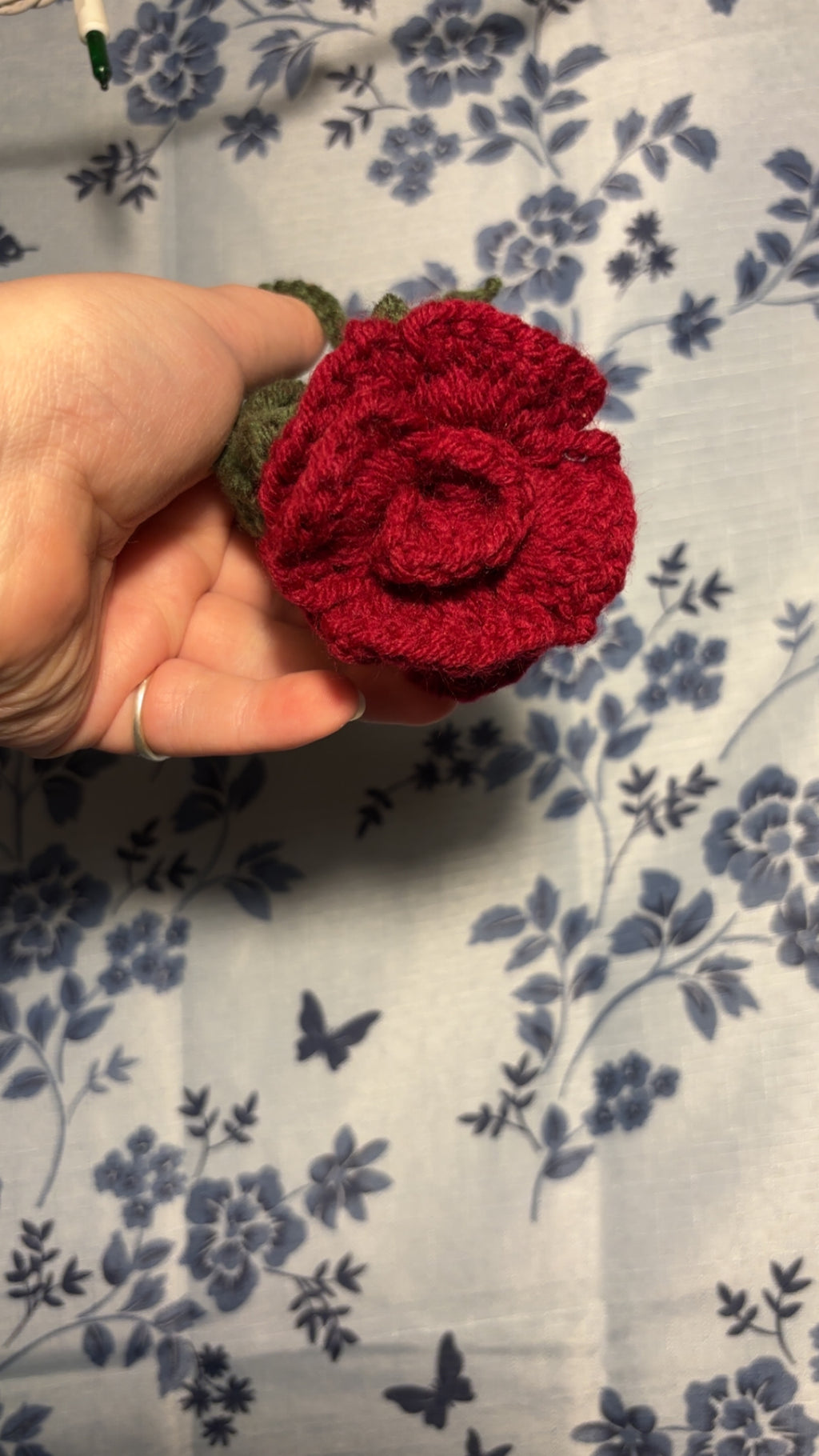 🌹 Handmade Crochet Rose Keychain 🌹